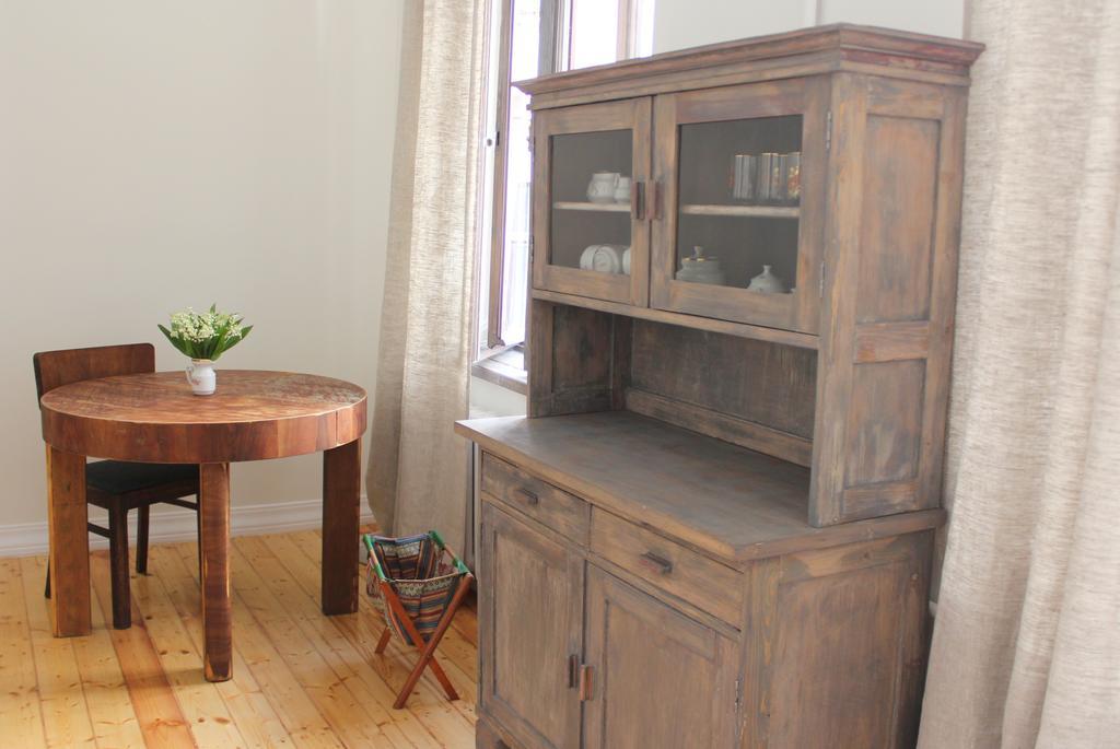2 Room Apartment In Embasy Area Рига Экстерьер фото